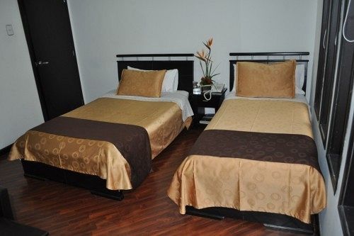 Hotel Quality Comfort House Bogotá Esterno foto